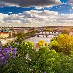 Blizko Technickeho Muzea G1 * Prag