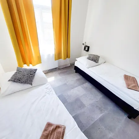 Pit Stop Lounge Near Letnany Airport G1 Prag