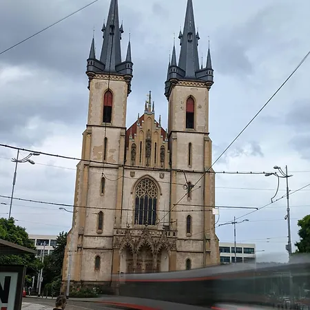 Blizko Technickeho Muzea G1 Prag