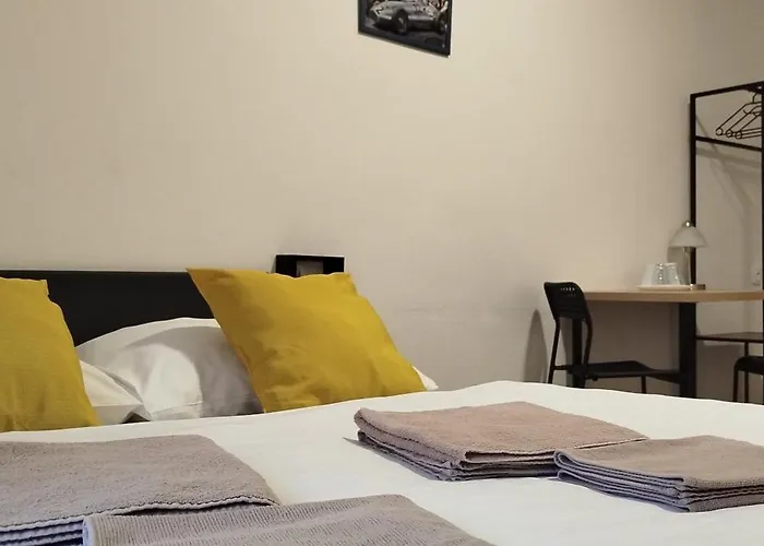 Blizko Technickeho Muzea G1 Homestay szállás